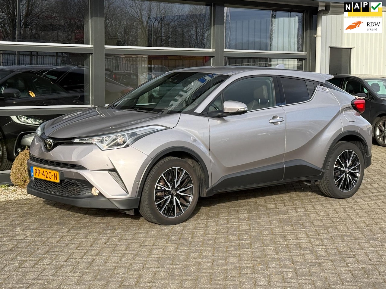 Toyota C-HR - 1.2 Executive Airco Navi NL auto !! NAP APK !! - AutoWereld.nl