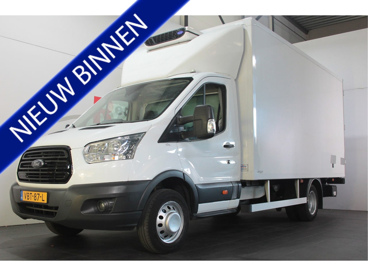 Ford Transit - 350 2.0 TDCI L4H1 Trend RWD - Koelwagen - 3 pers. - AutoWereld.nl