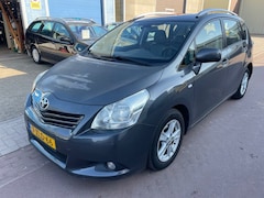 Toyota Verso - 1.8 VVT-i Business 7prs. Automaat - lak niet mooi Navigatie, Bluetooth, Camera, LEDER, etc