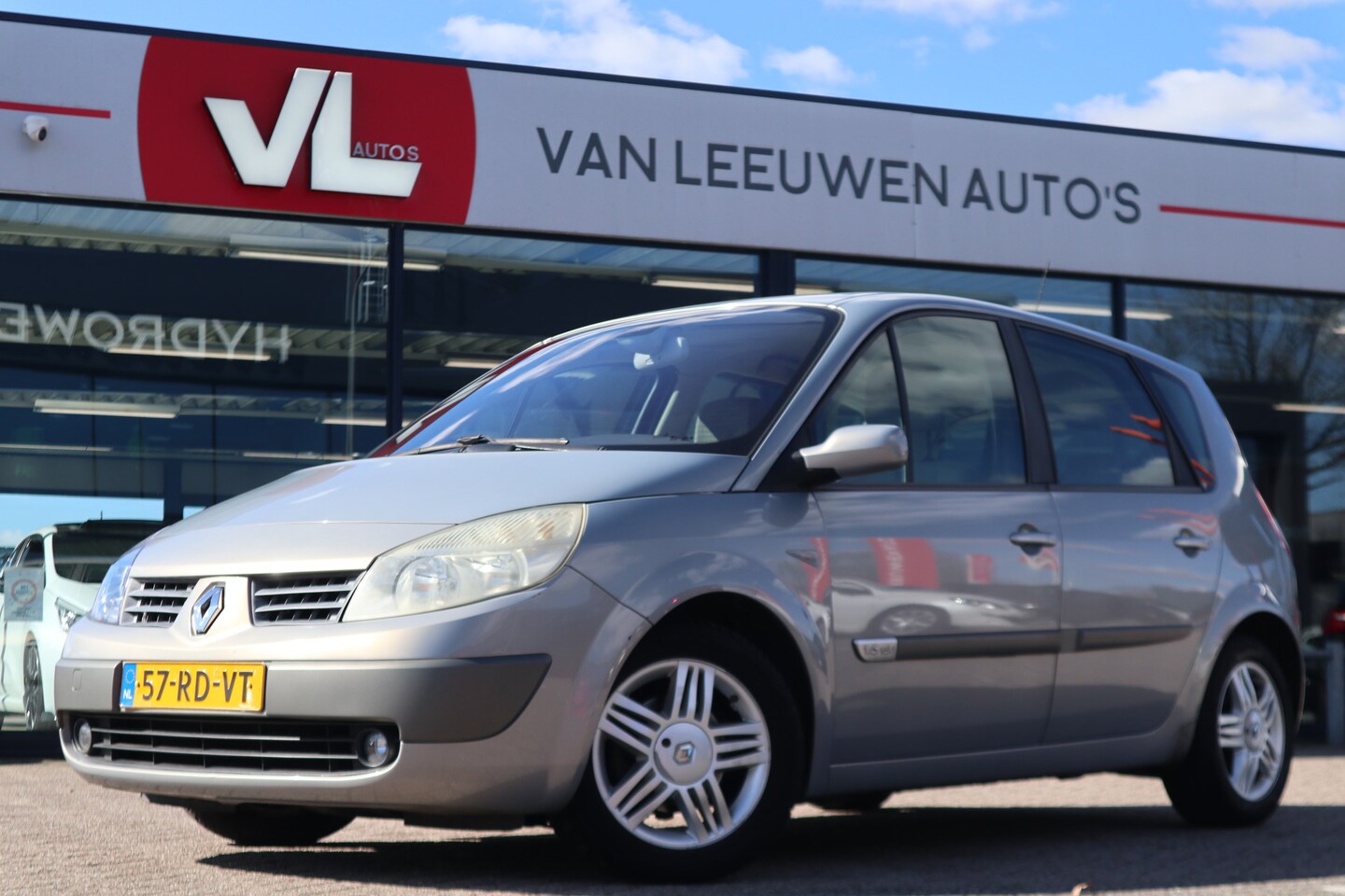 Renault Scénic - 1.6-16V Privilège Luxe | Nieuw Binnen! | Automaat | Cruise | Automatische Airco - AutoWereld.nl