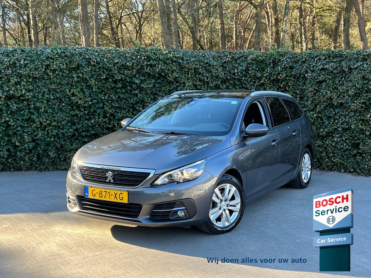 Peugeot 308 - 1.2 PureTech 110pk Blue Lease Executive | Panorama | PDC voor + achter - AutoWereld.nl