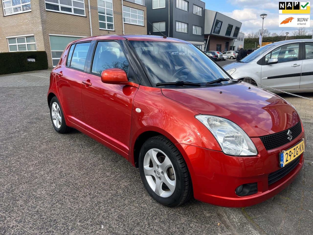 Suzuki Swift - 1.5 Exclusive 1.5 Exclusive - AutoWereld.nl