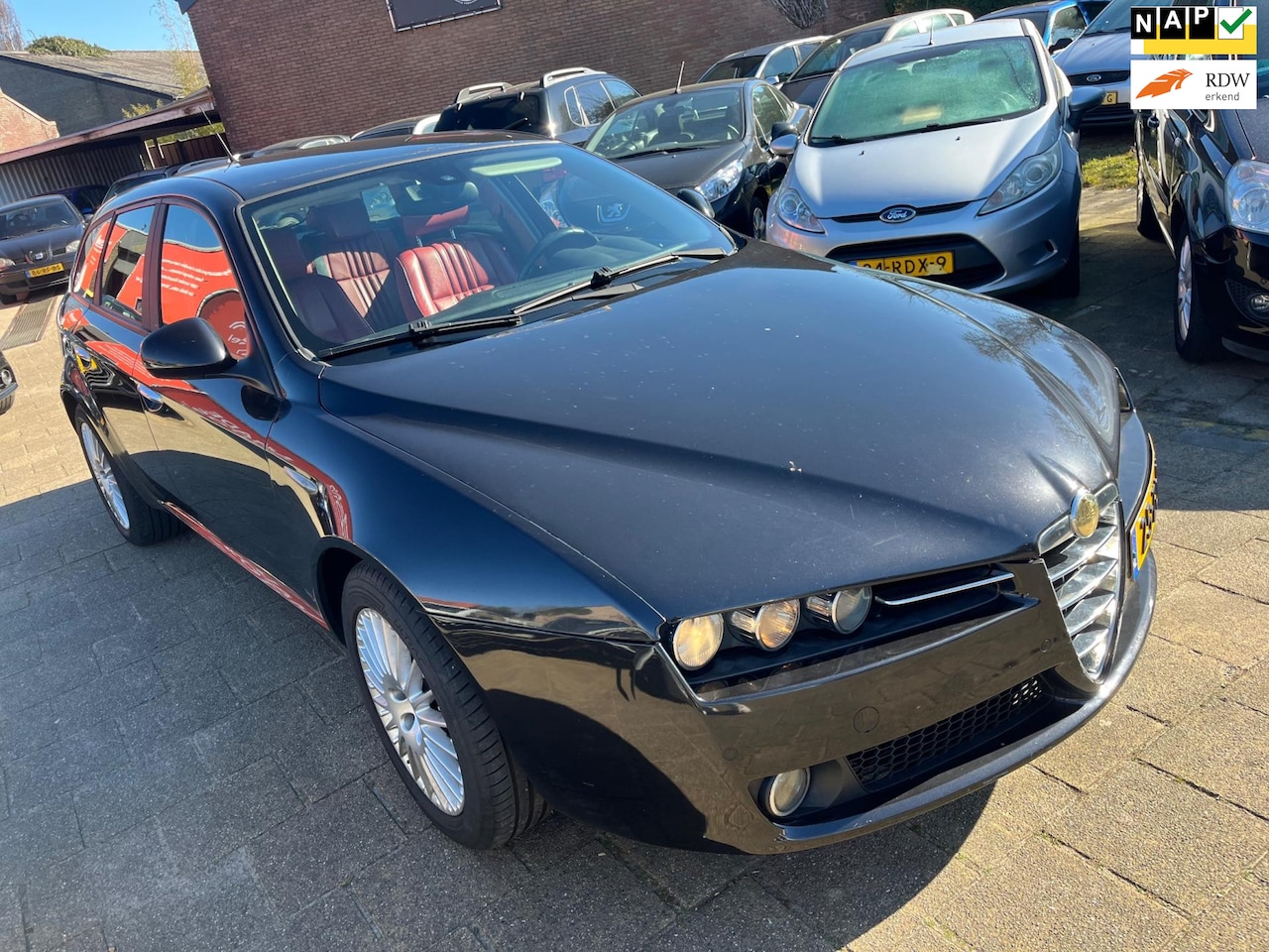 Alfa Romeo 159 Sportwagon - 2.2 JTS Distinctive 2.2 JTS Distinctive - AutoWereld.nl