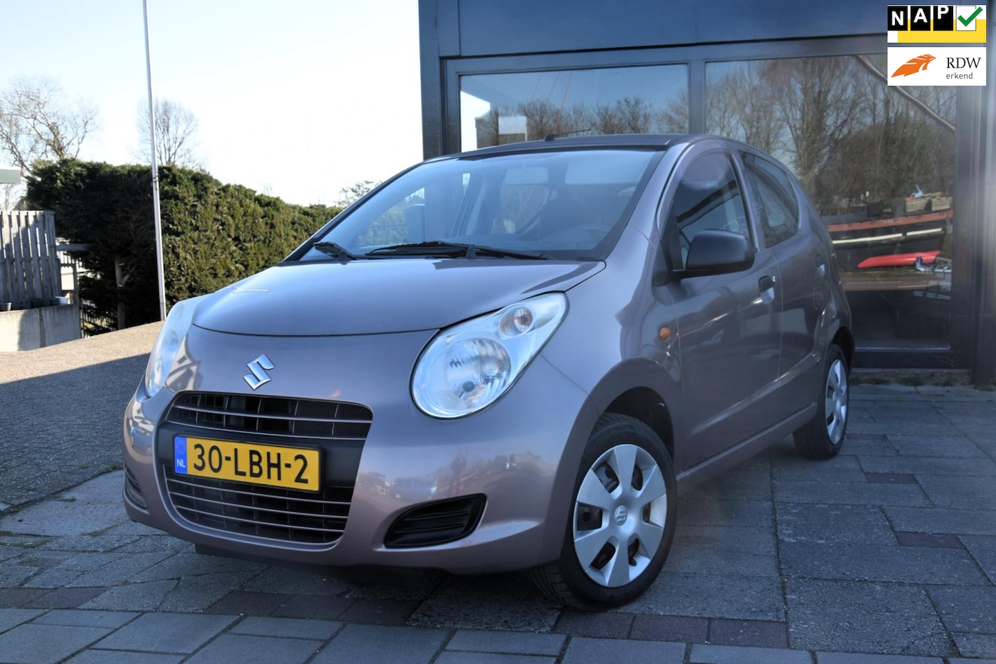 Suzuki Alto - 1.0 Comfort 1.0 Comfort - AutoWereld.nl