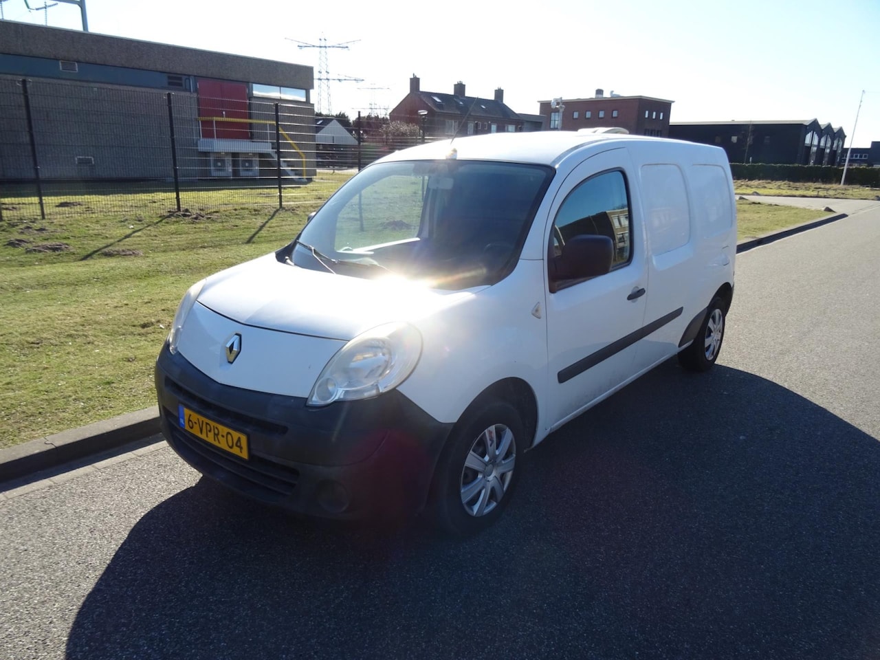 Renault Kangoo Express - 1.5 dCi 90 Express Maxi Comfort 1.5 dCi 90 Express Maxi Comfort - AutoWereld.nl