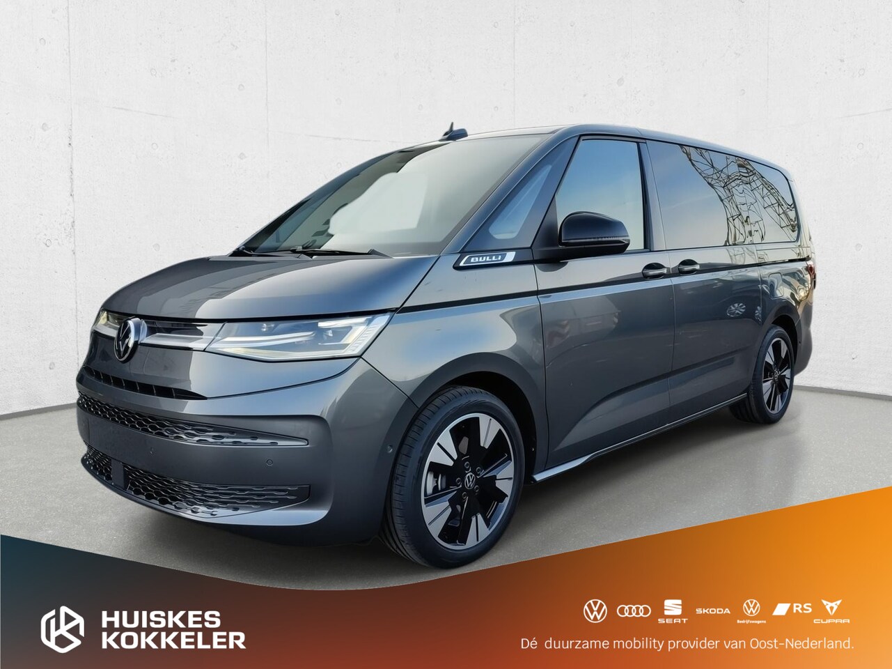 Volkswagen Multivan - 1.5 eHybrid 4-Motion L2 Bulli Edition 7-zits | IQ-Light | Panoramadak | Trekhaak | 2025 Mo - AutoWereld.nl