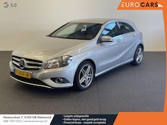 Mercedes-Benz A-klasse - 180 Ambition Navigatie Parkeersensoren Stoelverwarming Lichtmetalen velgen Half leder Airc