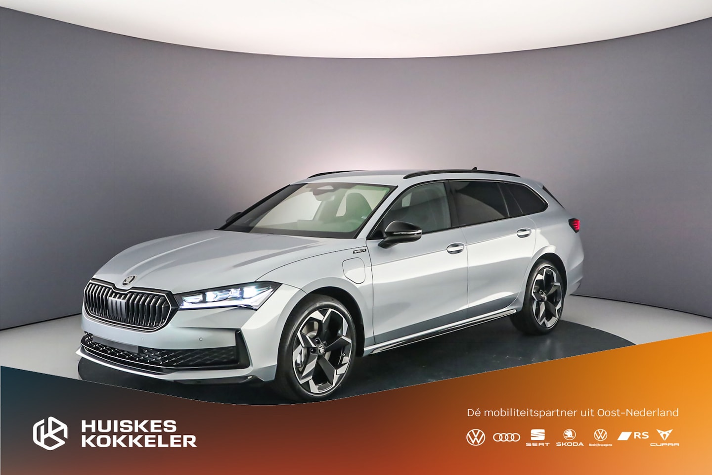 Skoda Superb Combi - 1.5 TSI iV 204 6DSG Sportline Business 1.5 TSI iV 204pk Sportline Business - AutoWereld.nl