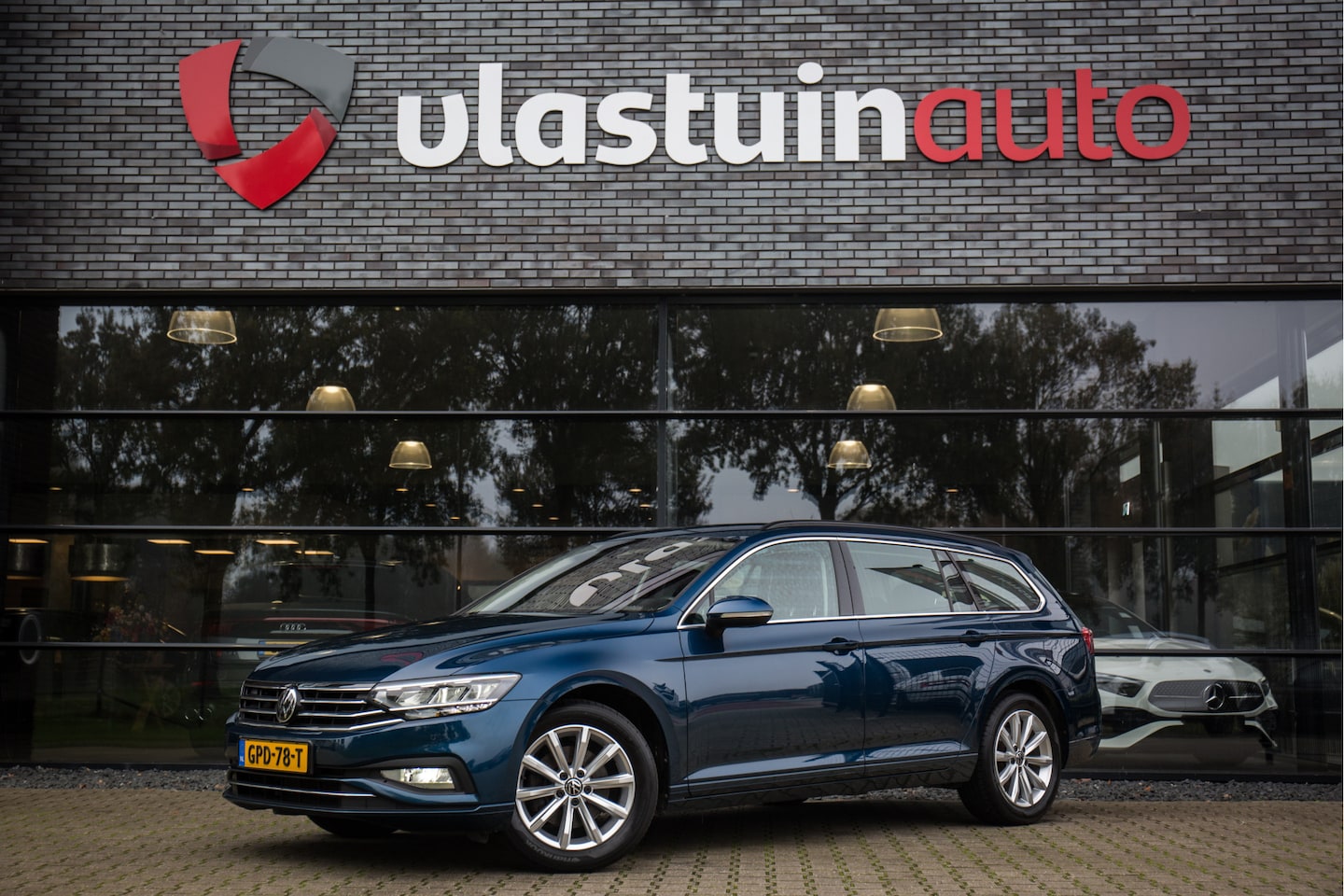 Volkswagen Passat Variant - 1.5 TSI Business Edition , Adap. cruise, Trekhaak, Achteruitrijcamera, - AutoWereld.nl