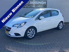 Opel Corsa - 1.4 Favourite met 31601 Km | Cruise Control | Navi | PDC Achter | LM Velgen | Ndl Auto | R