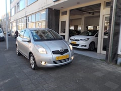 Toyota Yaris - 1.3 VVTi Luna AIRCO LM VELGEN NIEUWSTAAT