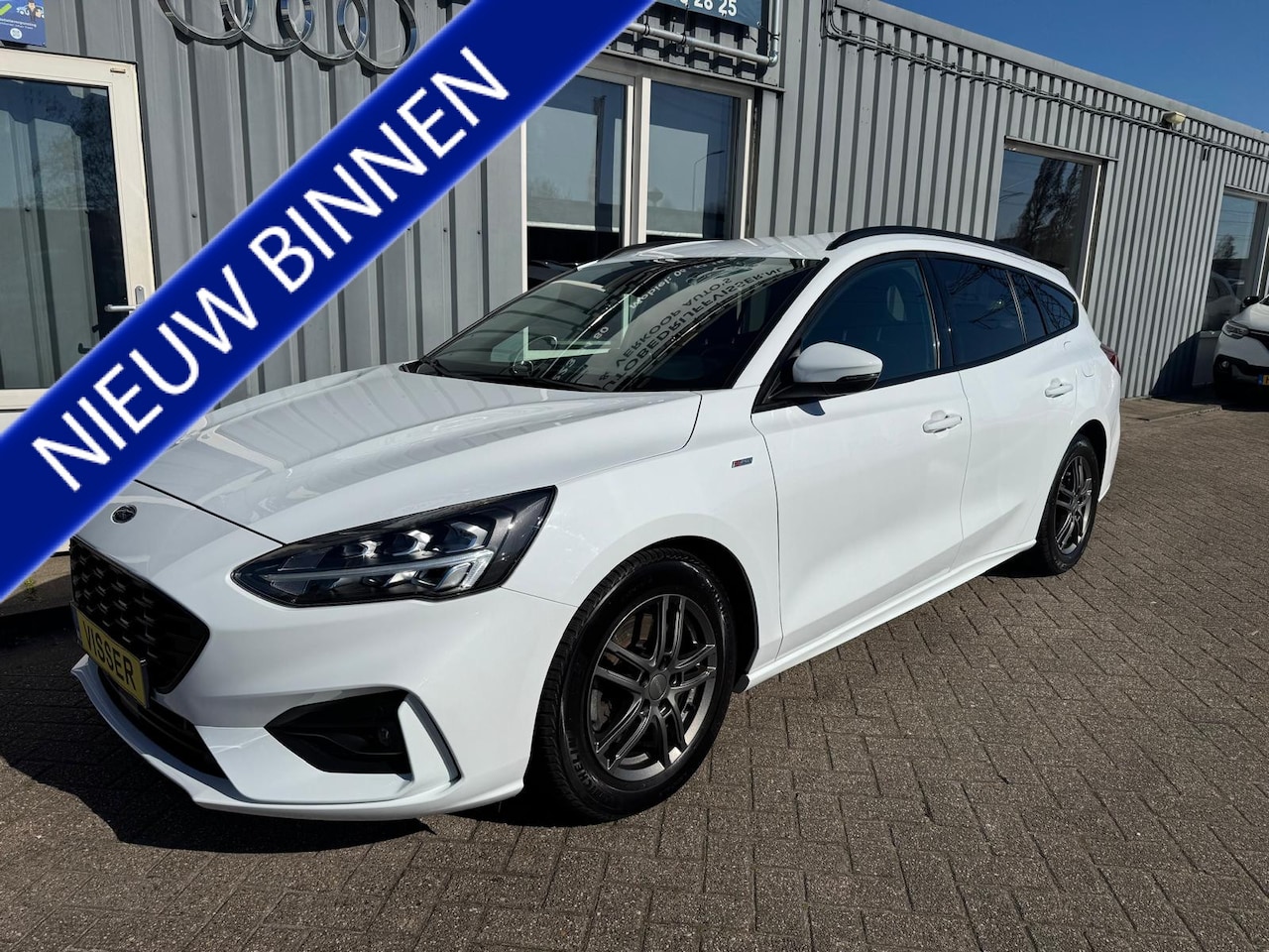 Ford Focus Wagon - 1.0 EcoBoost ST Line Business navi - AutoWereld.nl