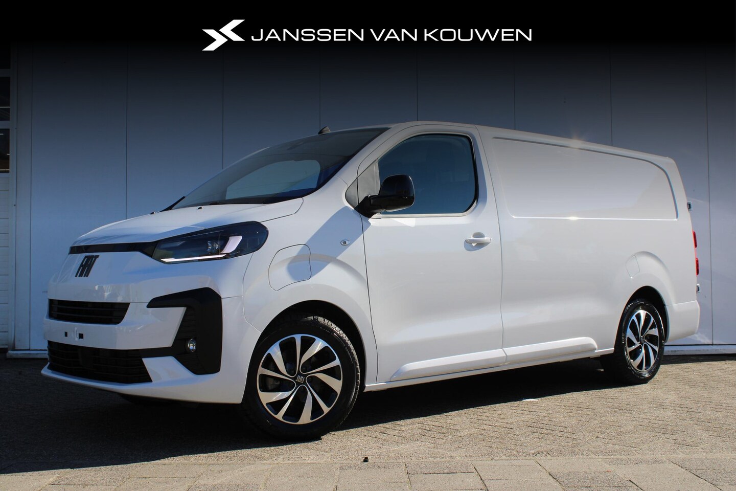 Fiat E-Scudo - L3 75 kWh 136 pk Nieuw uit voorraad leverbaar - AutoWereld.nl