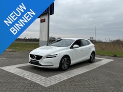 Volvo V40 - T2 Polar+ RTI Stoelverwarming Trekhaak On Call