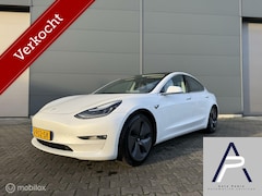 Tesla Model 3 - Long Range AWD 75 kWh Pearl AUTOPILOT inclusief BTW PANO SOH 89%