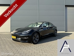 Tesla Model 3 - Long Range AWD 75 kWh Trekhaak WIt Leder Incl BTW SOH 86.9