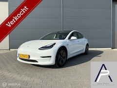 Tesla Model 3 - Long Range AWD 75 kWh Dual Motor Pearl inc BTW SOH 95.2%