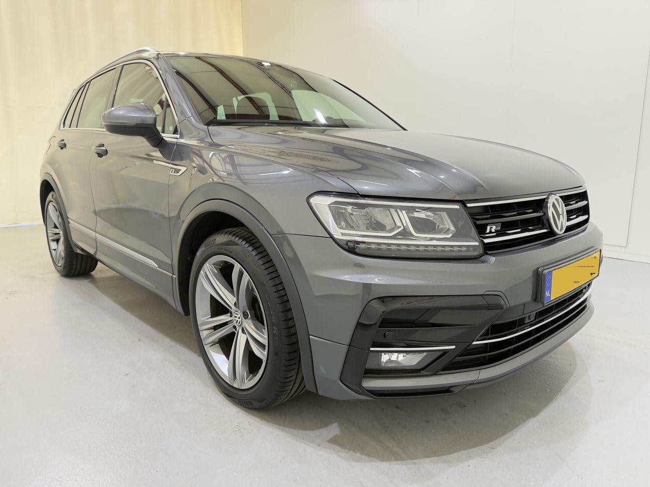 Volkswagen Tiguan - 1.4 TSI Comfort Business R Aut6 - AutoWereld.nl