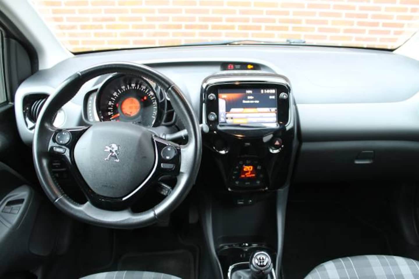 Peugeot 108 - 1.0 e-VTi 68pk 5D Allure