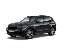 BMW X5 - XDrive45e M-Sport | Panorama | Trekhaak | Stoelventilatie | 4-Wielbest. | Comfort Zetels |