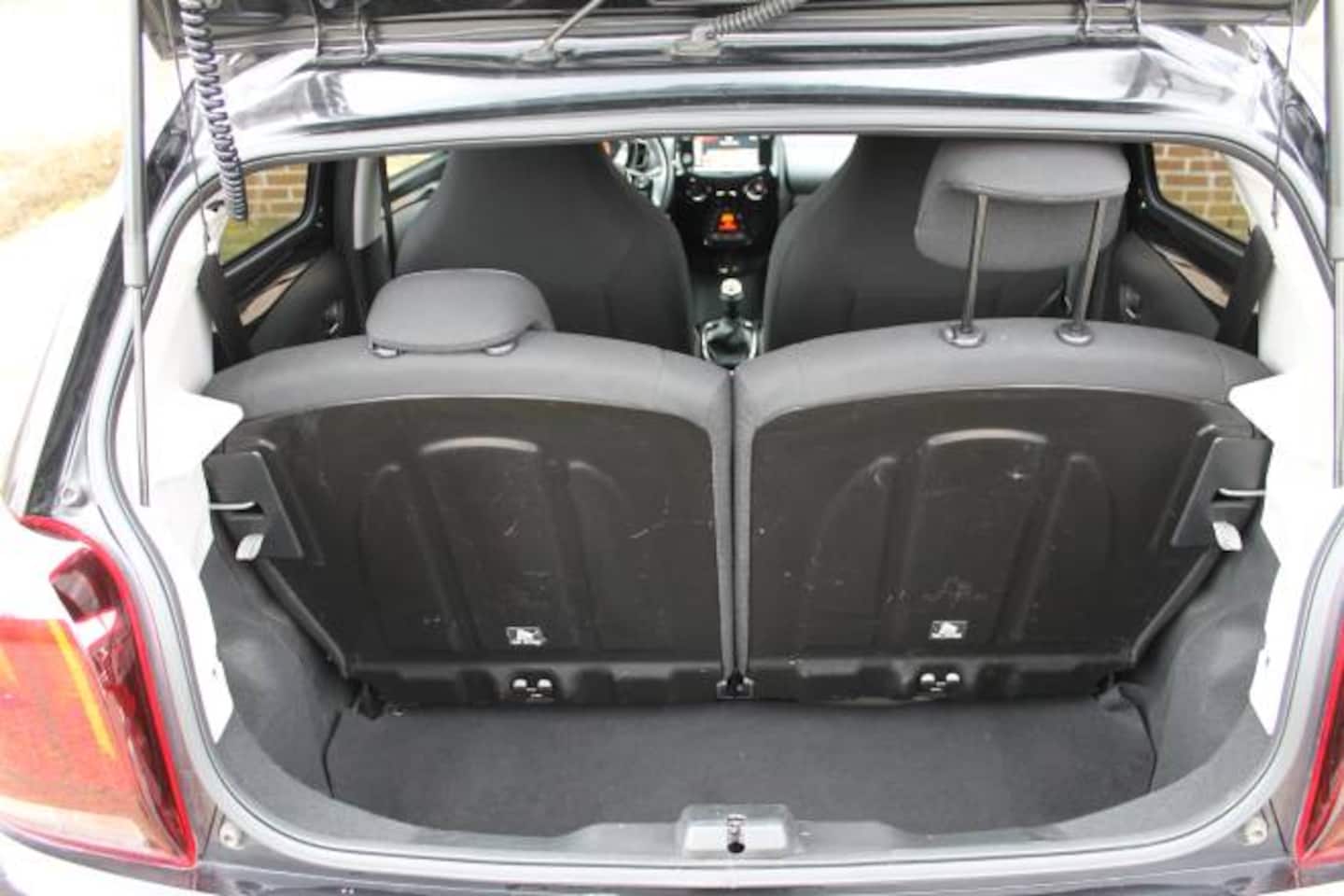 Peugeot 108 - 1.0 e-VTi 68pk 5D Allure