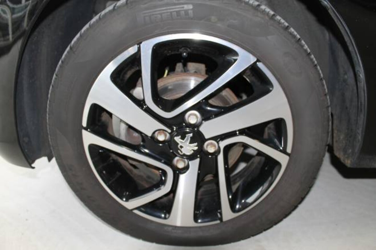 Peugeot 108 - 1.0 e-VTi 68pk 5D Allure