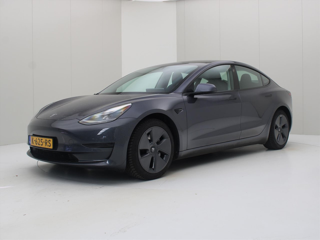 Tesla Model 3 - Standard RWD Plus [ LFP+AUTOPILOT+60 kWh+PREMIUM AUDIO ] - AutoWereld.nl