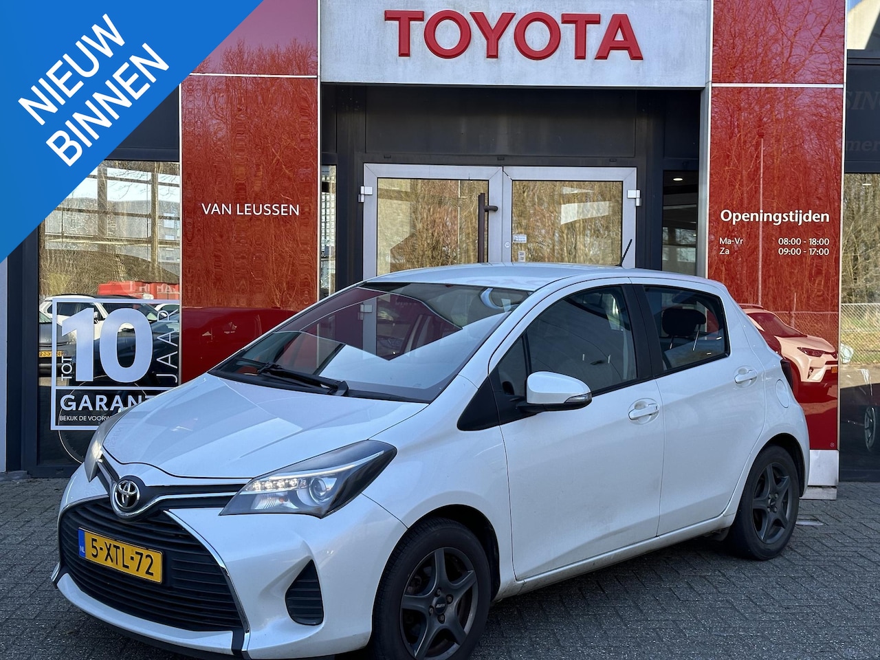 Toyota Yaris - 1.3 VVT-i Aspiration 1.3 VVT-i Aspiration - AutoWereld.nl