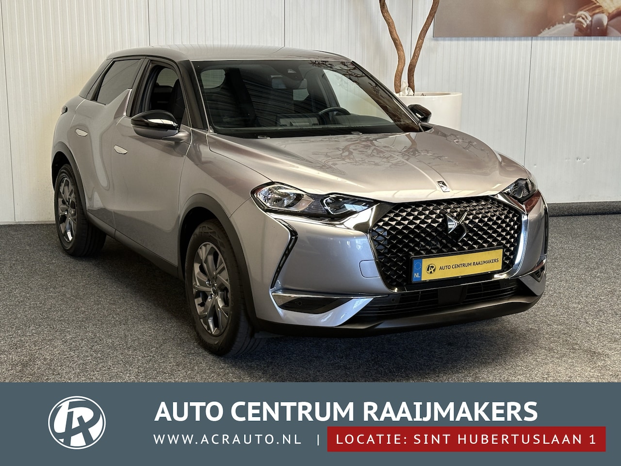 DS 3 Crossback - 1.2 PureTech Louvre CRUISE CONTROL NAVIGATIE APPLE CARPLAY/ANDROID BLUETOOTH TELEFOON RIJS - AutoWereld.nl