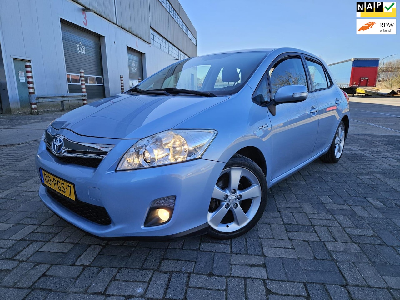 Toyota Auris - 1.8 Full Hybrid Dynamic GARANTIE - AutoWereld.nl