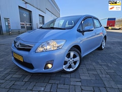 Toyota Auris - 1.8 Full Hybrid Dynamic GARANTIE