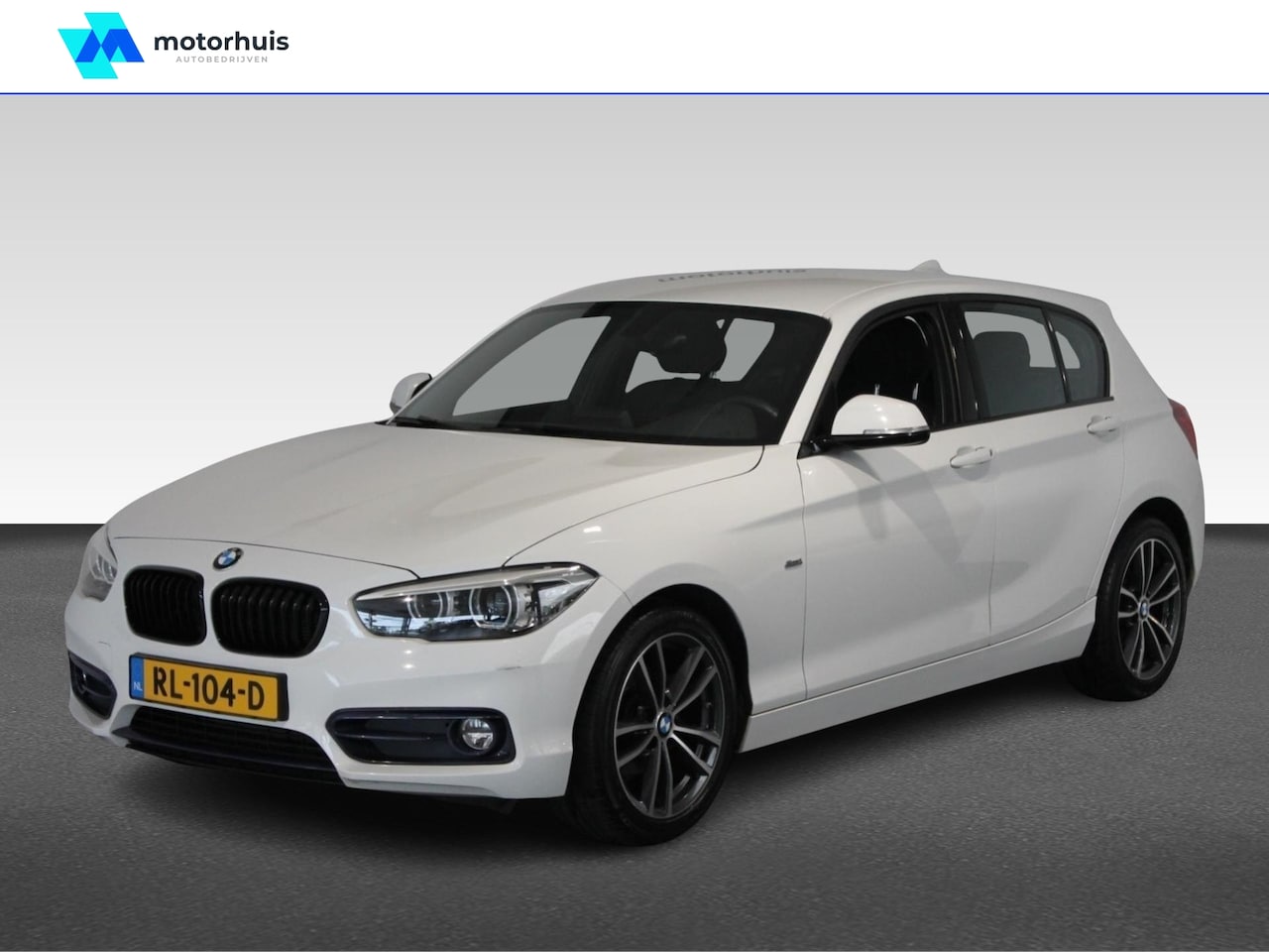 BMW 1-serie - (f20) 116i 109pk Edition Sport Line Shadow Executive - AutoWereld.nl