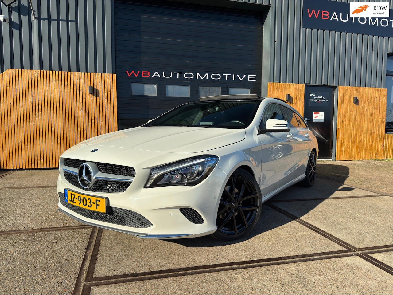 Mercedes-Benz CLA-klasse Shooting Brake - 180 Lease Edition Ambition 180 Lease Edition Ambition - AutoWereld.nl