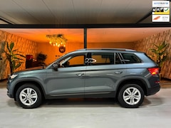 Skoda Kodiaq - 1.5 TSI DSG 4x4 Garantie Trekhaak 360 Camera PDC CarPlay Blindspot Elek Achterklep ACC Lan