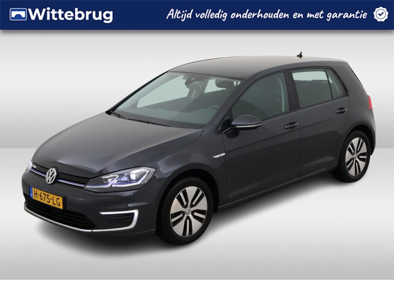 Volkswagen e-Golf - E-DITION Navigatie / Parkeersensoren / LED verlichting / Clima / Bluetooth / Cruise - AutoWereld.nl