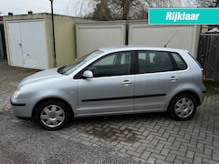 Volkswagen Polo - 1.4-16V COMFORTLINE