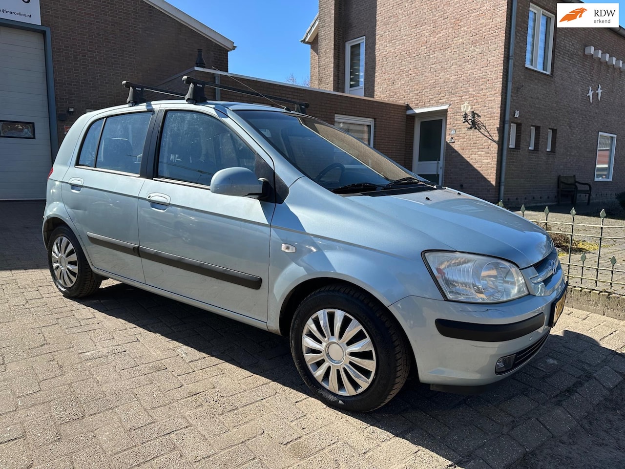 Hyundai Getz - 1.3i GLS Chic 1.3i GLS Chic ( nieuwe apk ) - AutoWereld.nl