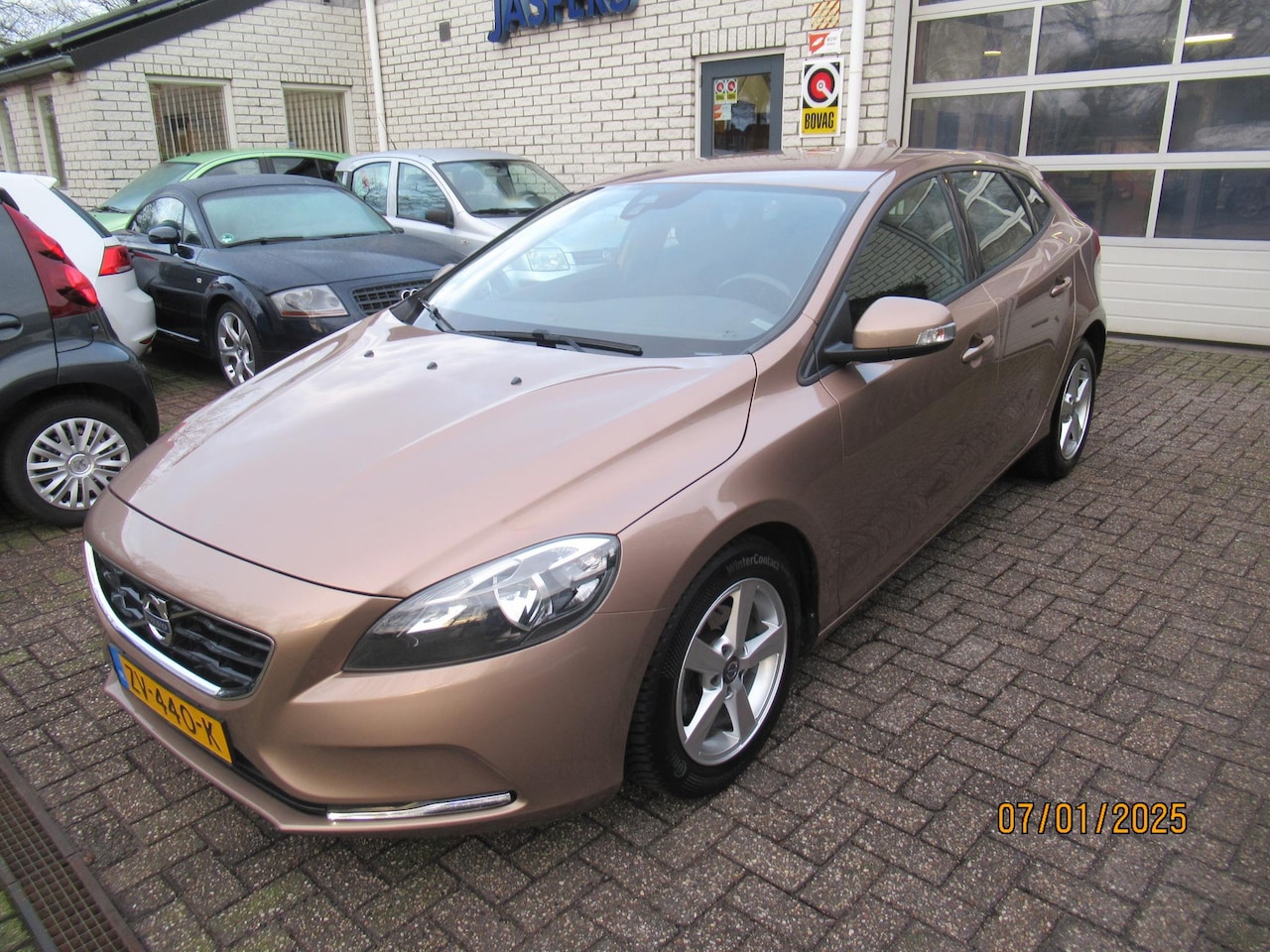 Volvo V40 - 1.6 D2 Momentum 1.6 D2 Momentum - AutoWereld.nl