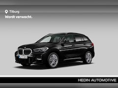 BMW X1 - xDrive20i High Executive | Cruise Control | DAB-Tuner | Glazen Panoramadak | Achteruitrijc