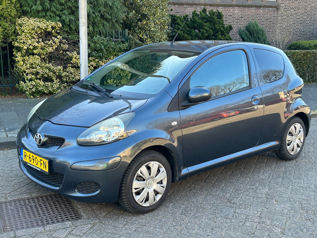 Toyota Aygo - 1.0-12V Access 2009 Airco! Carplay! Zuinig! Rijdt super! Nette auto! - AutoWereld.nl