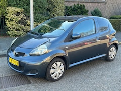 Toyota Aygo - 1.0-12V Access 2009 Airco Carplay Zuinig Rijdt super Nette auto