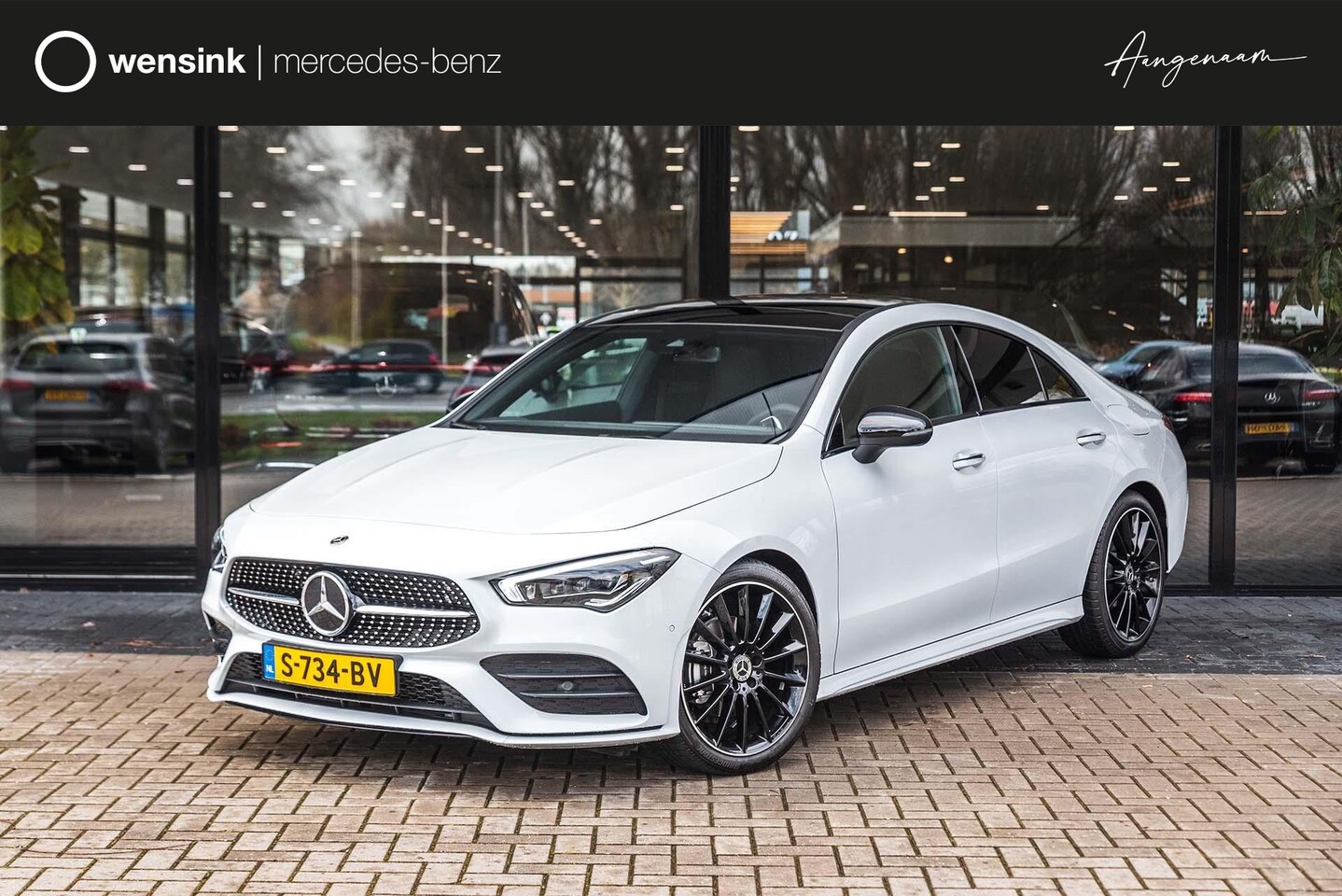 Mercedes-Benz CLA-Klasse - 180 Coupe AMG line | Distronic | Panoramadak | Multibeam LED | Sfeerverlichting | Keyless - AutoWereld.nl