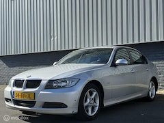 BMW 3-serie - 318i High Executive|Airco |AUT| Navi| Dealer