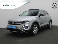 Volkswagen T-Roc - 1.0 TSI 110 pk Style | Panoramadak | Navigatie Discover Pro | Beats Audio | IQ Light | Ach