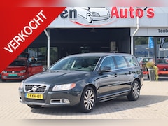 Volvo V70 - 1.6 T4 Kinetic (1E Eigenaar/ Nieuwe distrib.) Airco, Cruise control, Afneembare trekhaak,