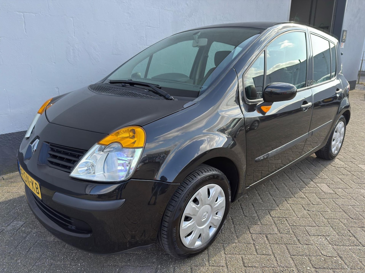 Renault Modus - 1.4-16V Authentique Luxe - Airco - Trekhaak - AutoWereld.nl