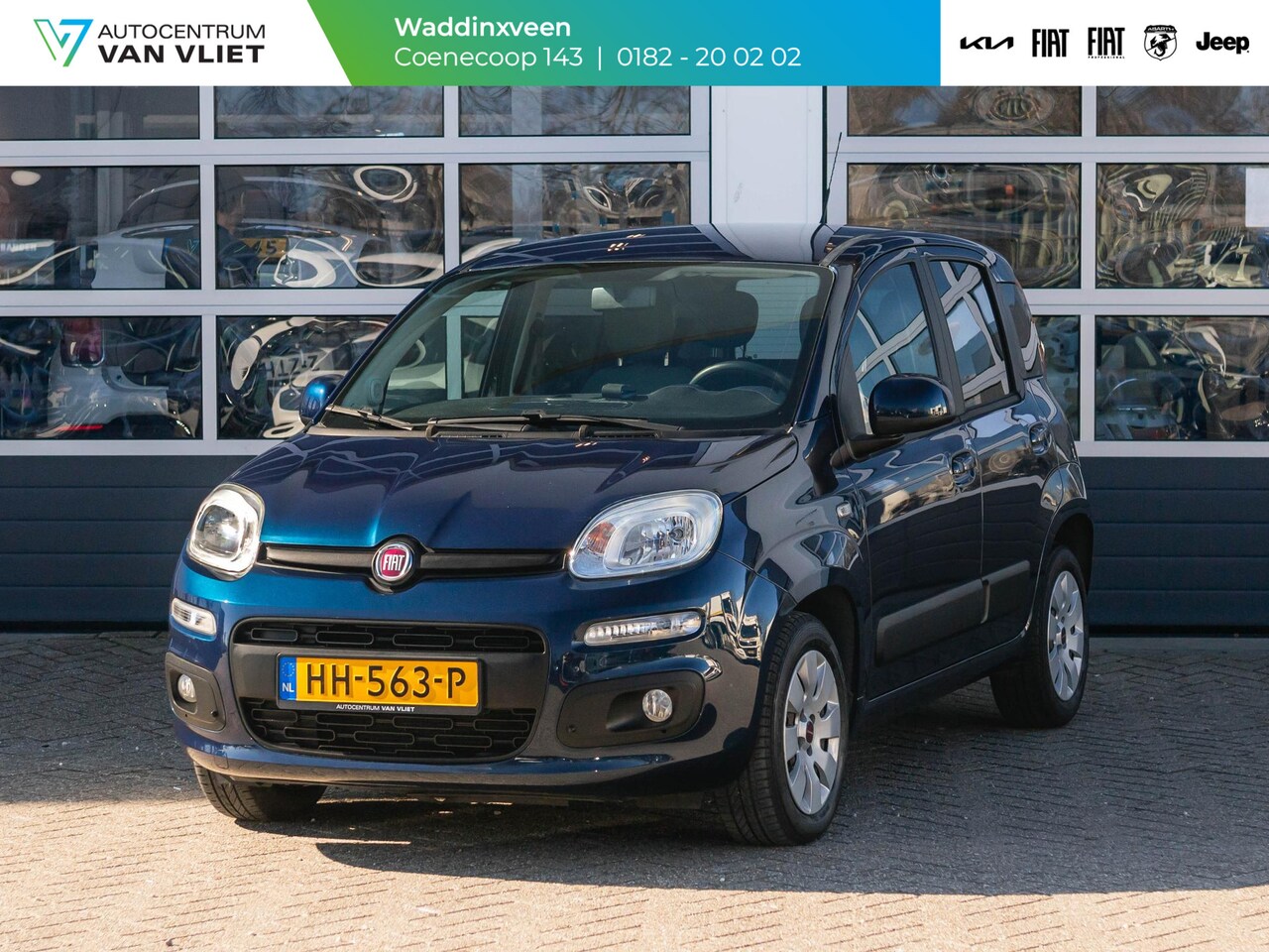 Fiat Panda - 1.2 Lounge | Clima | Parkeersensoren | Privacy Glass | Mistlampen voor - AutoWereld.nl