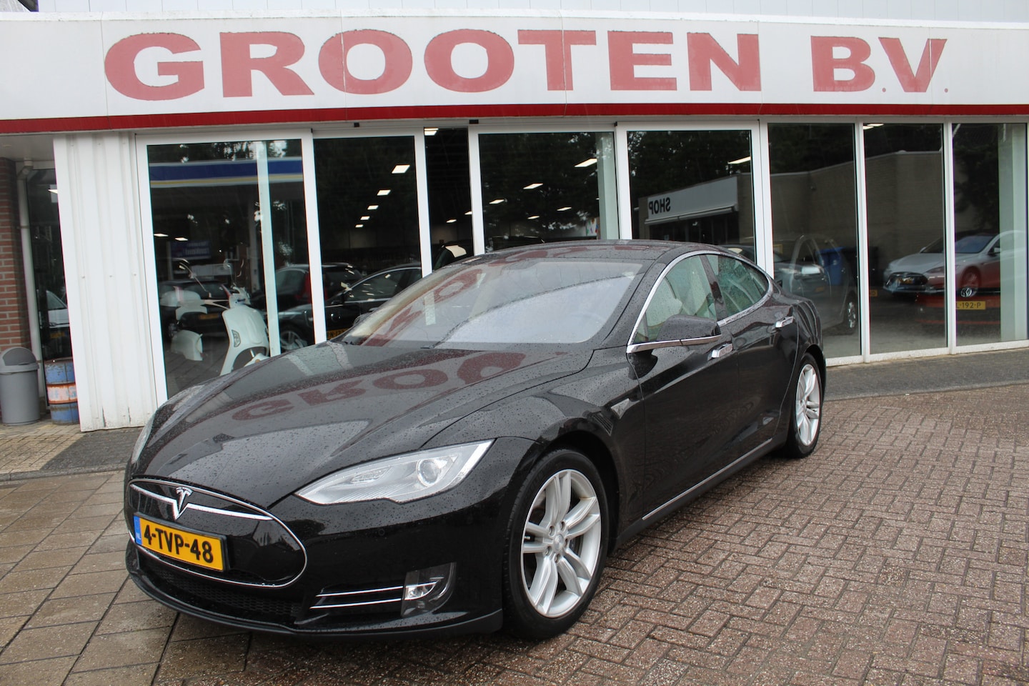 Tesla Model S - 85 P EX BTW 9999,-- BATTERY DEFECT - AutoWereld.nl