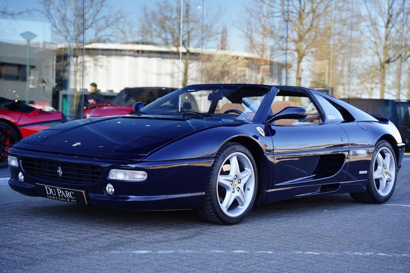 Ferrari F 355 - 355 F1 GTS 17 D.Km Blu Pozzi Classische - AutoWereld.nl