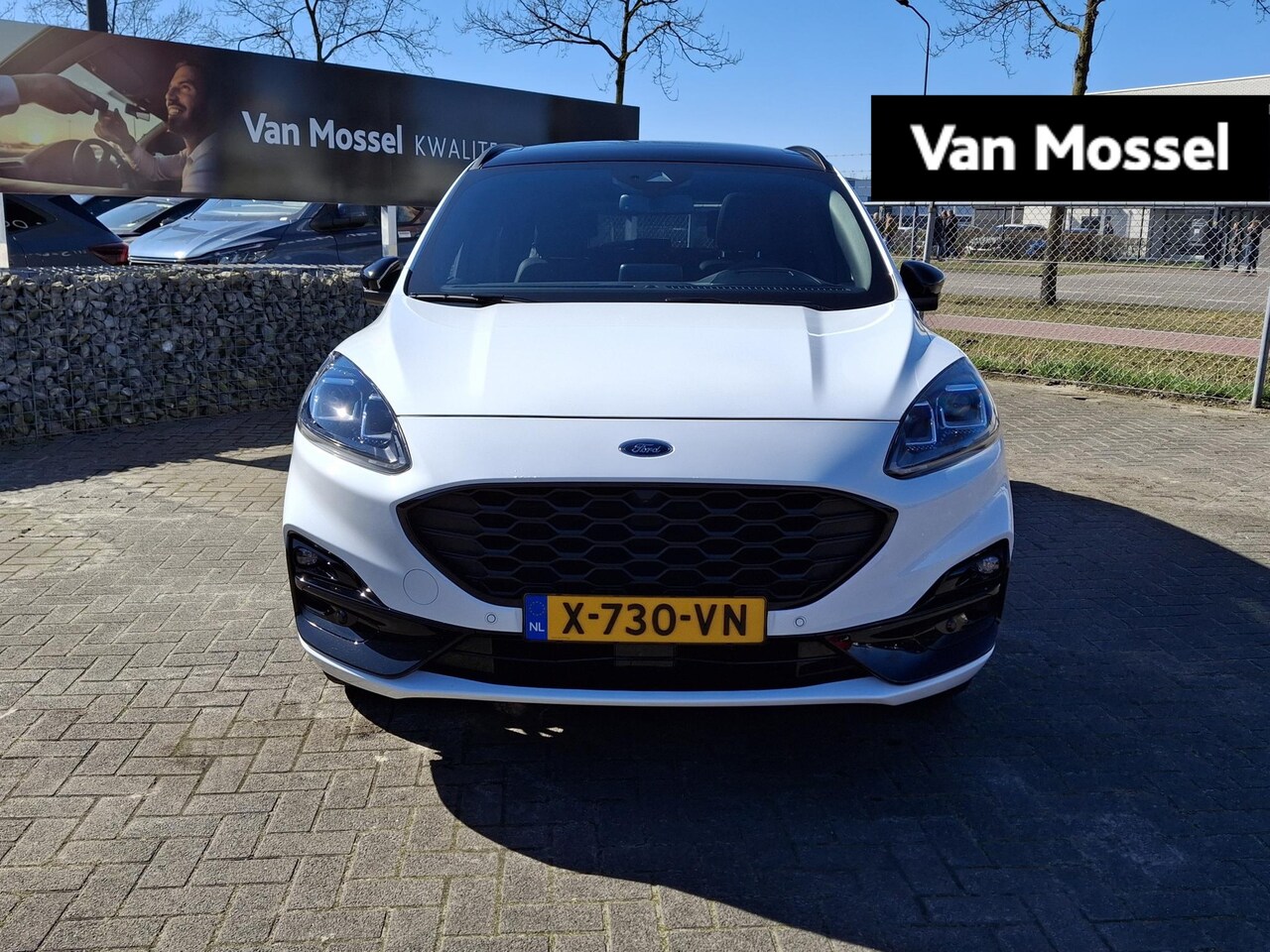 Ford Kuga - 2.5 PHEV ST-Line X Aut. | Panoramadak | Winterpack | B&O soundsystem | Zwart optiek | 19" - AutoWereld.nl